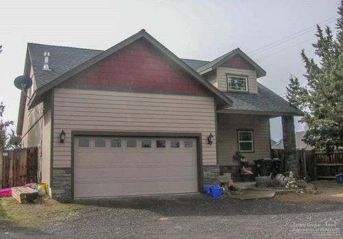 2703 Jill Ave, Bend, OR 97701-7707