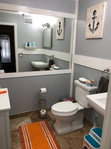 32009 Harris Rd, Tavares FL  32778-4643 exterior