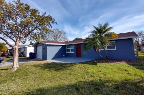 3742 Carioca Rd, Tarpon Springs, FL 34691-3522