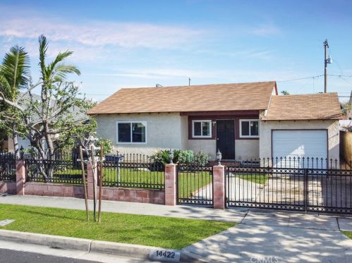 14422 Shoemaker Ave, Norwalk, CA 90650-5161