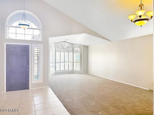 4416 Fallen Leaf Ln, Glendale, AZ 85310-5125