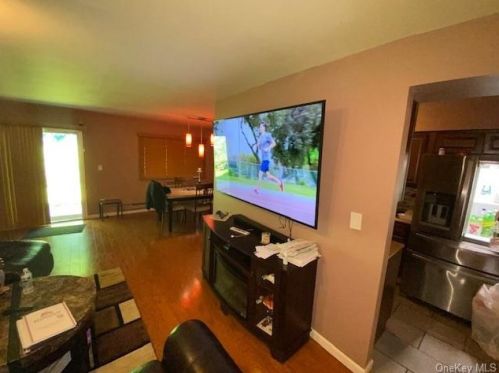 25 Lorraine Ter, Mount Vernon NY  10553-1226 exterior