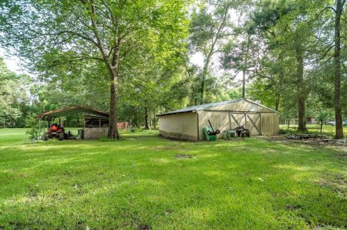 356 County Road 6481, Mont Belvieu TX  77535 exterior