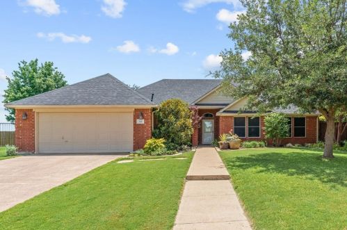 165 Cottonwood Ln, Oak Point, TX 75068-5316