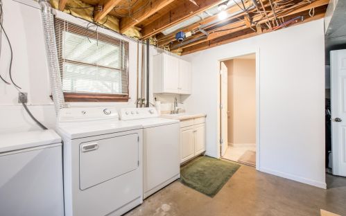 1801 Kari St, Alex MN  56308-8543 exterior