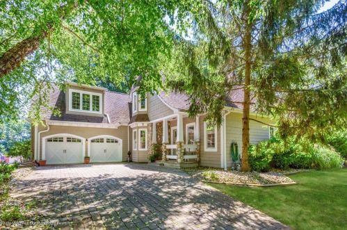 2088 Ohadi Dr, Belmar, NJ 07719-9018