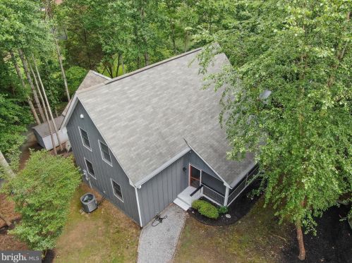 16009 Carrington Ct, Mineral VA  23117-5012 exterior