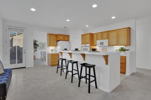 437 Creekside Dr, Grayson CA  95363-8834 exterior