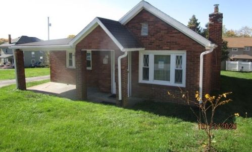 4510 38th Ave, New Brighton, PA 15066-2846