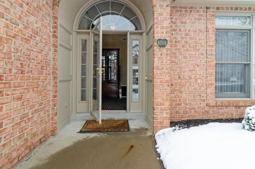 1601 Appleridge Ct, Gibsonia PA  15044-6183 exterior