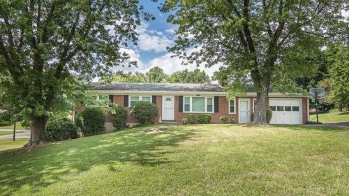 396 Dawnridge Ln, Troutville VA  24175-6820 exterior