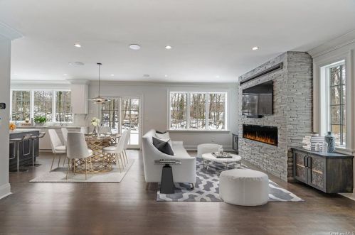 19 Rugby Rd, New Rochelle NY  10804-3924 exterior