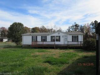 450 Atlas Dr, Randleman, NC 27317-8145
