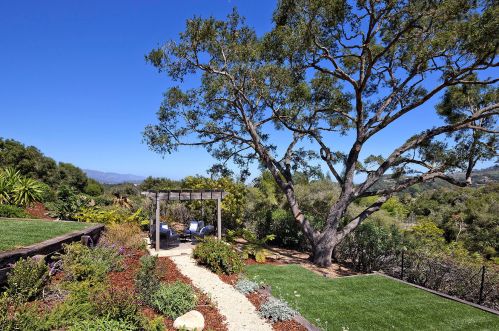 485 Via Dichosa, Santa Barbara CA  93110-2213 exterior