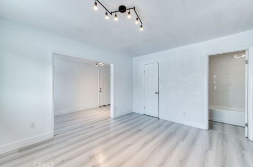 4747 Kaviland Ave, Fresno CA  93725-1716 exterior