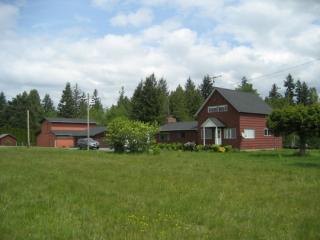 32905 68th Ave, Camano Island, WA 98292-9607