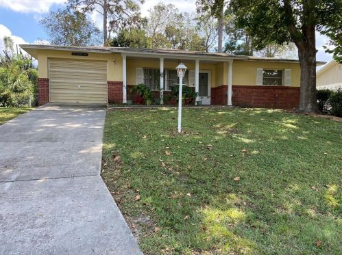 213 Lee St, Beverly Hills, FL 34465-4150