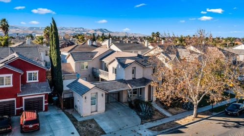 447 Henley Pkwy, Grayson CA  95363-8828 exterior