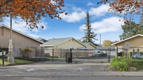4000 Fara Biundo Dr, Modesto CA  95355-9560 exterior
