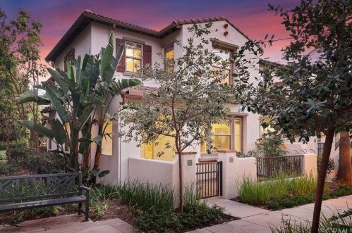 82 Hedge Bloom, Irvine, CA 92618-1516