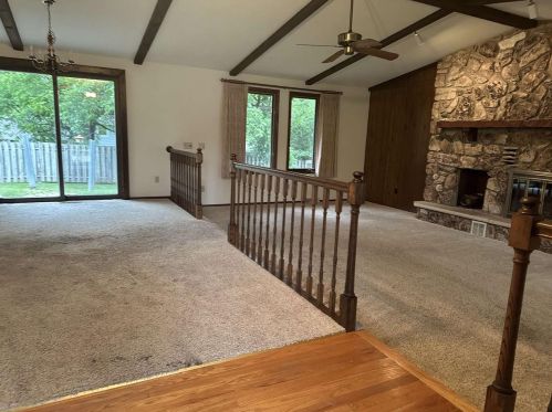 1360 Holiday Ave, Green Bay, WI 54304-3828