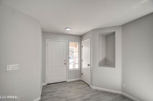 16439 Cottonwood St, Sun City, AZ 85388-2160