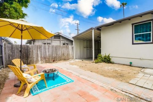 2070 Cable St, San Diego CA 92107-3313 exterior