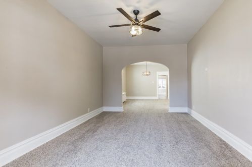1018 Reese Ave, Whiting, IN 46394-1333
