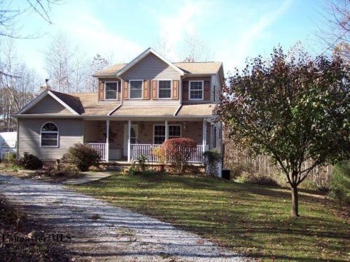 19511 Loomis Rd, Nelsonville, OH 45764-9616