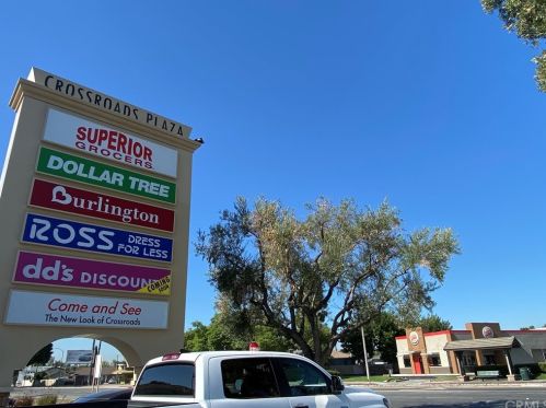 5101 Lindsey Ave, Pico Rivera CA  90660-2732 exterior