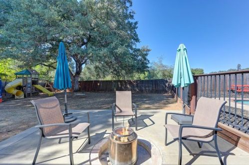 2862 Aquamarine Cir, Rescue CA  95672-9339 exterior