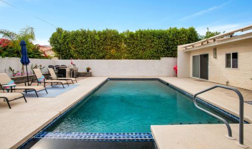 78565 Sagebrush Ave, La Quinta CA  92253-2406 exterior