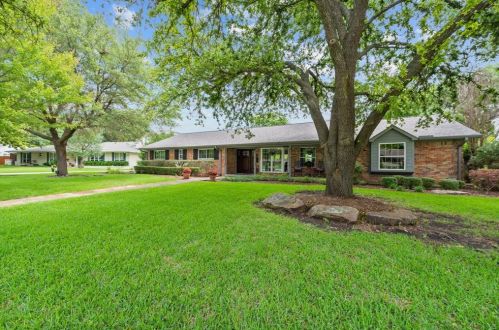 906 Lakeview Dr, Richardson TX  75080-4908 exterior