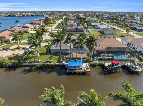 4402 12 Pl, Cape Coral FL  33904-5342 exterior