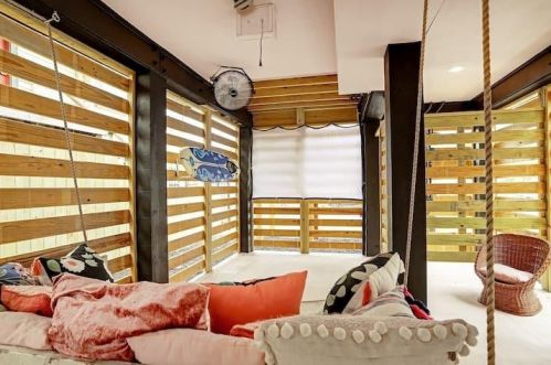 1311 13 St, Galveston TX 77550-8206 exterior