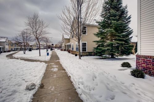 4858 Bisset Ln, South Saint Paul MN  55076-1319 exterior