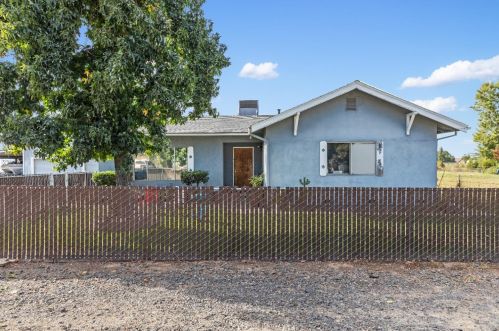 6061 Snedigar Rd, Valley Home CA  95361-9341 exterior