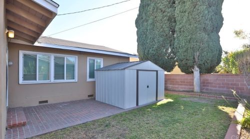 1825 Diana Ave, Anaheim CA  92805-5422 exterior