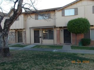 4327 Lamar Rd, Glendale, AZ 85301-3606