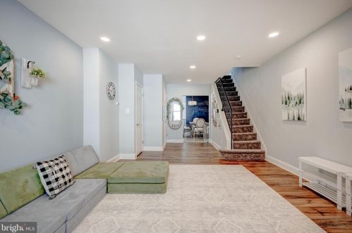 4555 Fleming St, Philadelphia PA  19128-4720 exterior