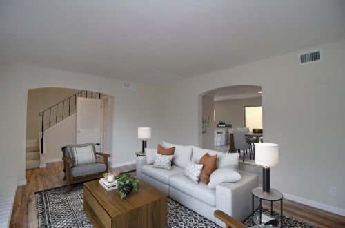 2201 Bridlewood Dr, Rancho Cordova, CA 95670-4227