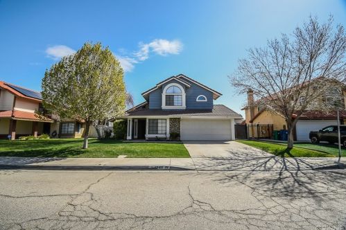 43410 Alep St, Lancaster, CA 93536-6605
