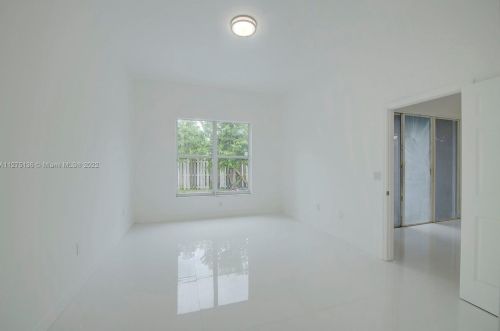 1260 144th Ave, Hollywood FL  33028-2921 exterior