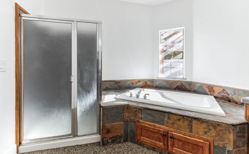 9728 Whitney Ave, Fresno CA  93720-4673 exterior