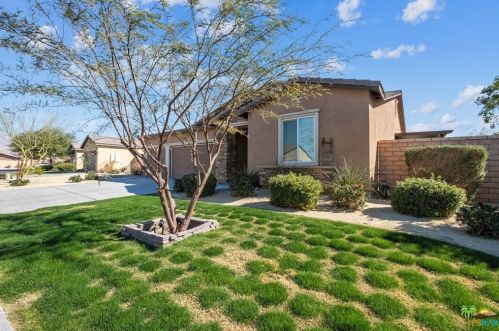 42200 Everest Dr, Indio, CA 92203-4029