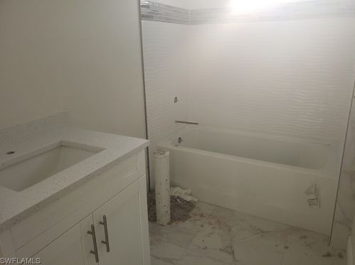 2506 37 St, Lehigh Acres FL exterior