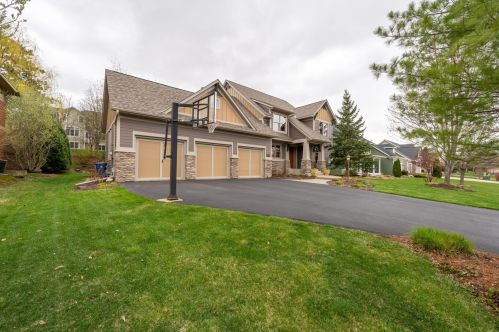 11546 Ashley Ct, South Saint Paul, MN 55077-5250