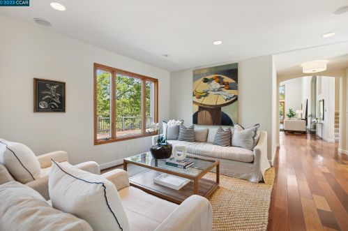 8 Fern Way, Orinda CA  94563-3810 exterior