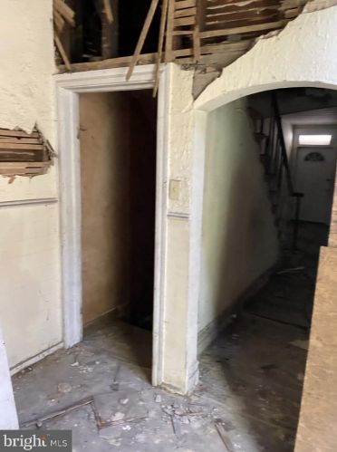 1537 Vernon St, Harrisburg, PA 17104-1105