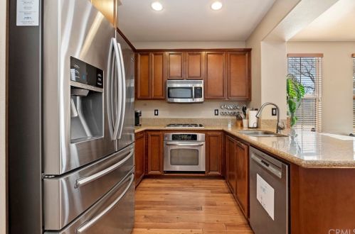 15831 Lindbergh Ave, Chino CA  91708-9371 exterior